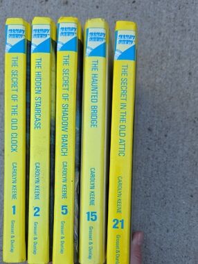 Nancy Drew Yellow Vintage Book Set - Bright Yellow Spines